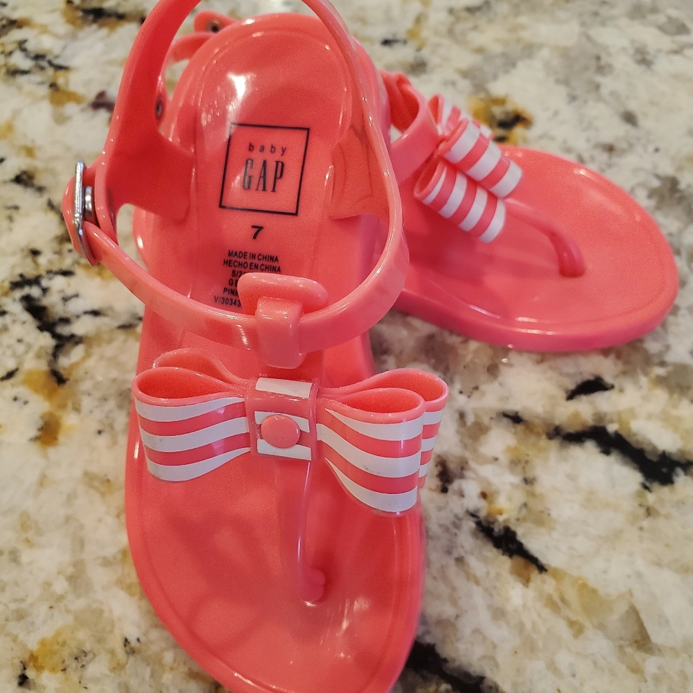Gap toddler sandals